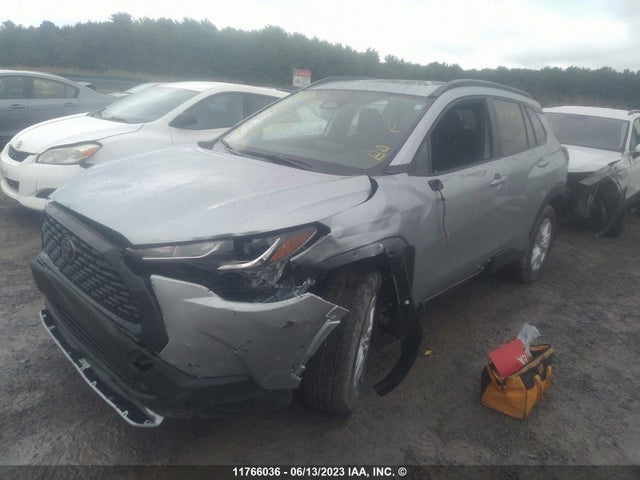 Toyota Corolla Cross Le 2023 7MUBAABG3PV058574 Image 2