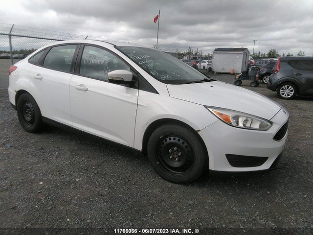 Ford FOCUS SE 2016 1FADP3F21GL370394 zdjęcie główne
