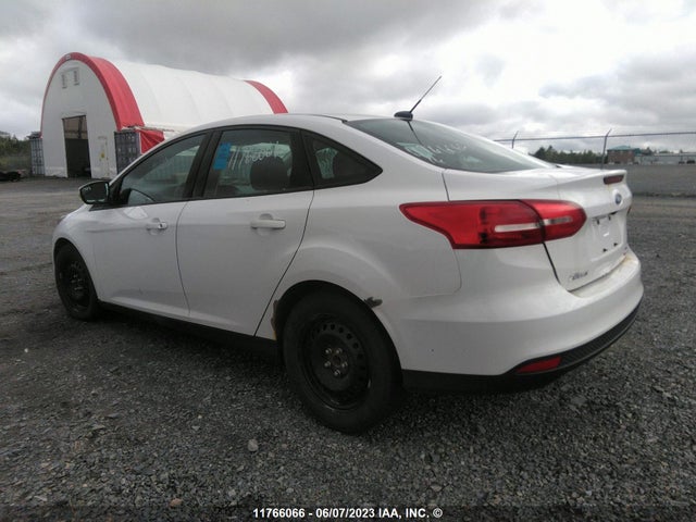 Ford FOCUS SE 2016 1FADP3F21GL370394 Image 5