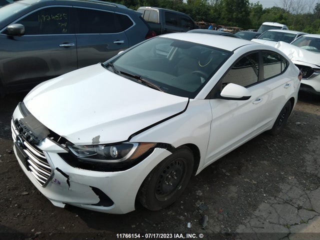 Hyundai ELANTRA SE 2018 5NPD74LF6JH278698 Image 2