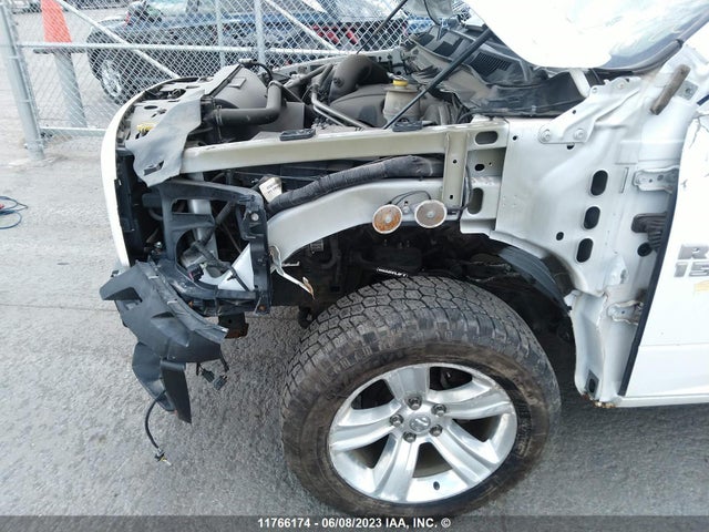 1C6RR7MT8ES227062 RAM 1500 Sport