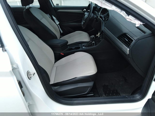 3VWE57BU6KM161465 Volkswagen JETTA SEL
