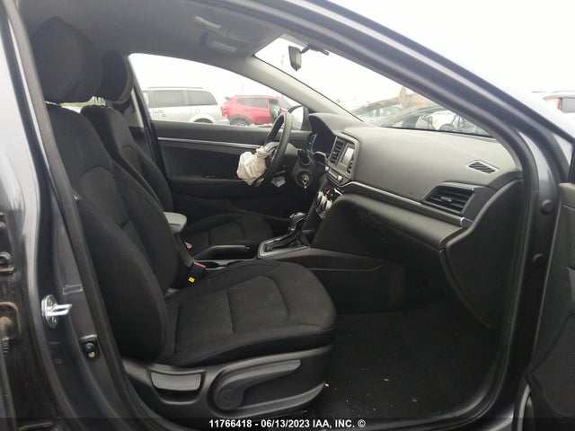 Hyundai ELANTRA SE 2019 KMHD74LFXKU890258 Image 5
