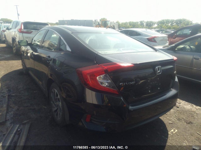 Honda CIVIC SE 2018 2HGFC2F69JH033036 Image 3