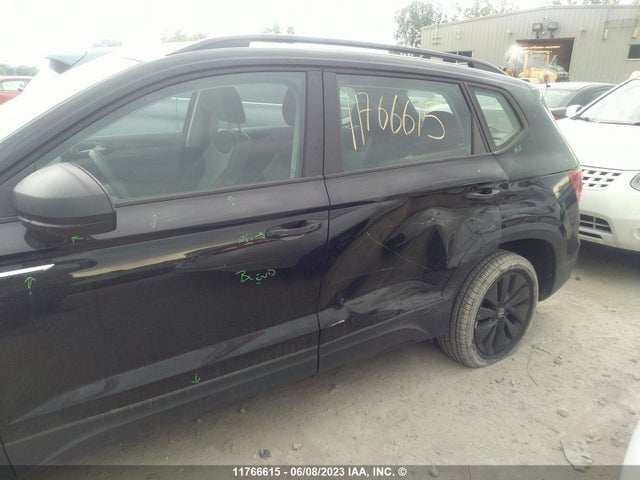 3VVCX7B26NM001241 Volkswagen TAOS S