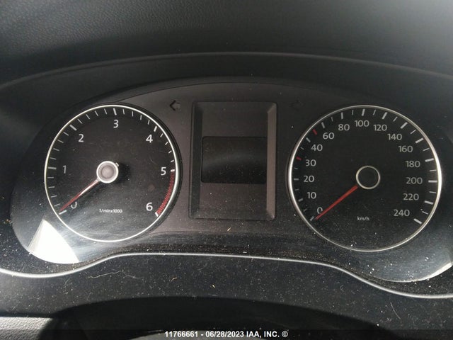 3VW3L7AJ5EM440365 Volkswagen JETTA TDI