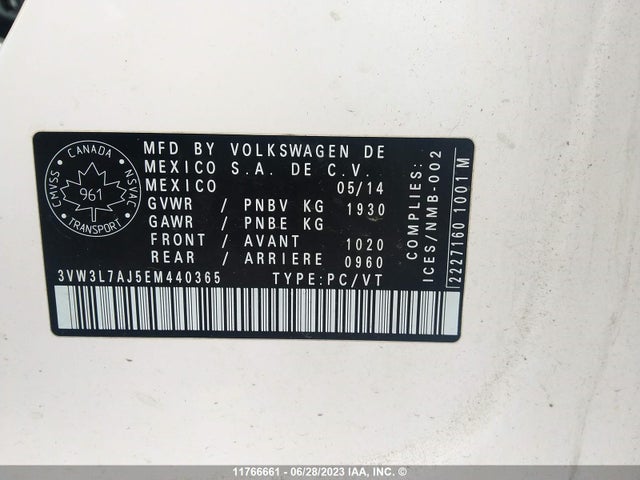 3VW3L7AJ5EM440365 Volkswagen JETTA TDI