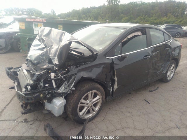 Chevrolet CRUZE LT 2017 3G1BE5SM4HS593687 Image 2