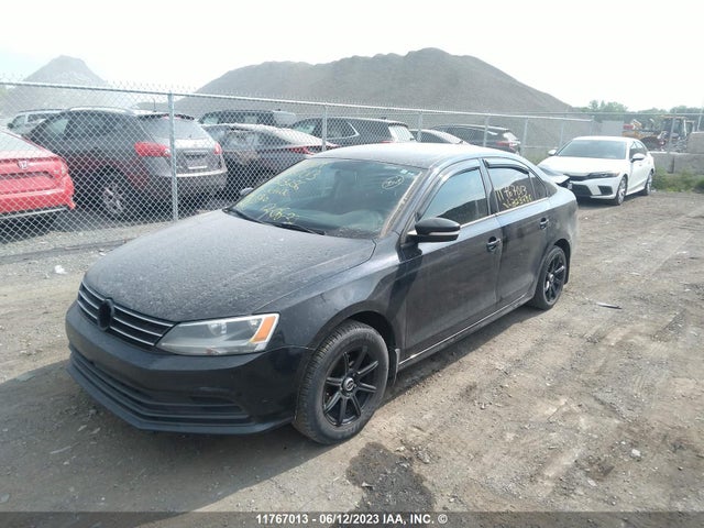 3VW1K7AJ2FM323256 Volkswagen JETTA S