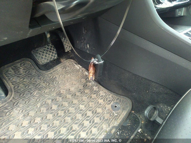 3VWE57BU8KM083190 Volkswagen JETTA SEL