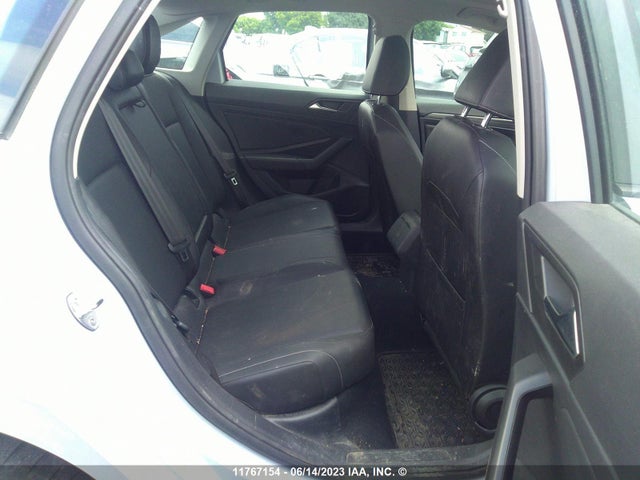 3VWE57BU8KM083190 Volkswagen JETTA SEL
