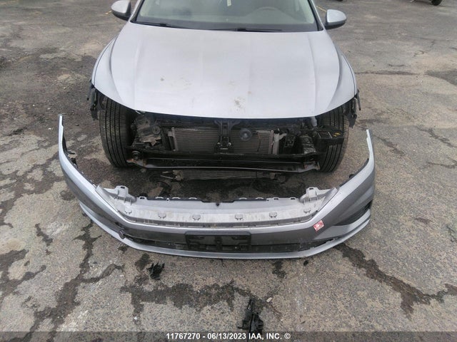 3VWN57BU9LM041015 Volkswagen Jetta S/r-line