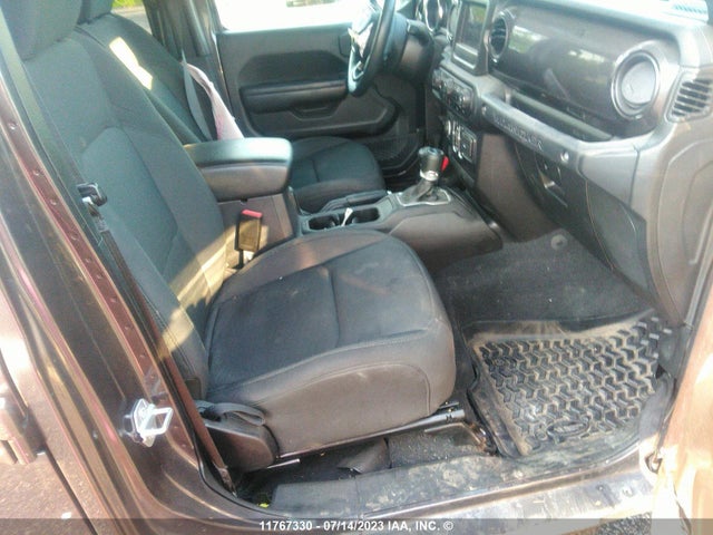 1C4HJXDG8MW619822 Jeep Wrangler Unlimited Sport