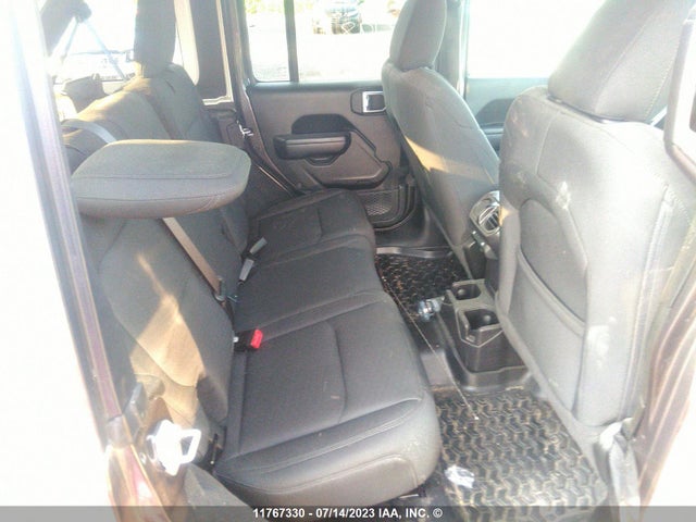 1C4HJXDG8MW619822 Jeep Wrangler Unlimited Sport