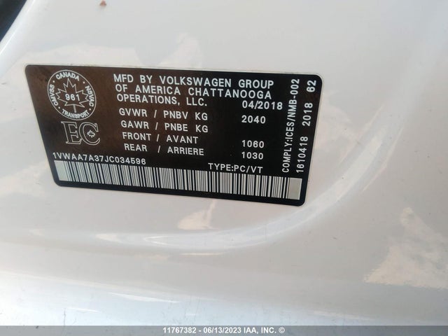 1VWAA7A37JC034596 Volkswagen Passat S/r-line