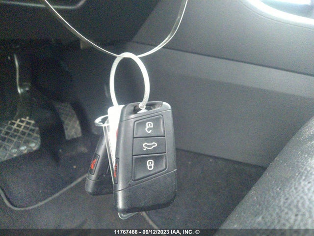 3VWE57BU6MM043337 Volkswagen JETTA SEL