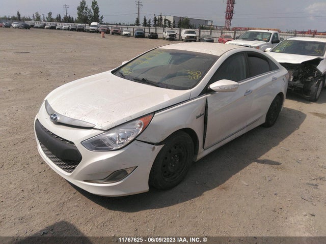 Hyundai SONATA HYBRID 2014 KMHEC4A4XEA109407 Image 2