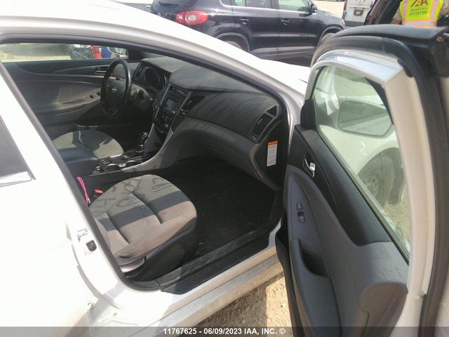 Hyundai SONATA HYBRID 2014 KMHEC4A4XEA109407 Image 6