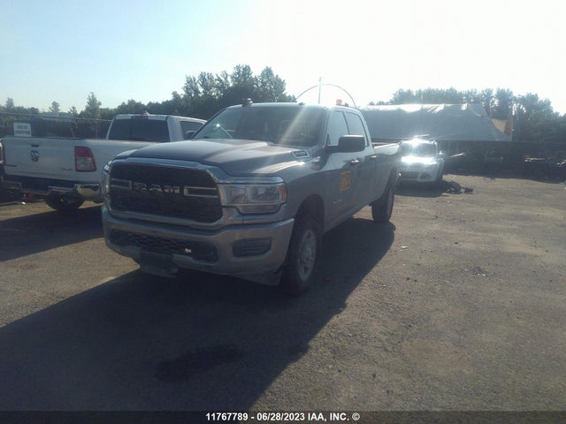 3C6UR5HJ9KG582526 RAM 2500 Tradesman