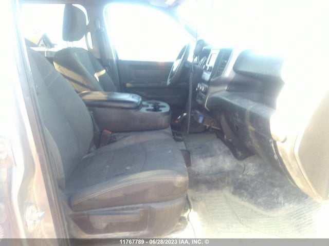 3C6UR5HJ9KG582526 RAM 2500 Tradesman