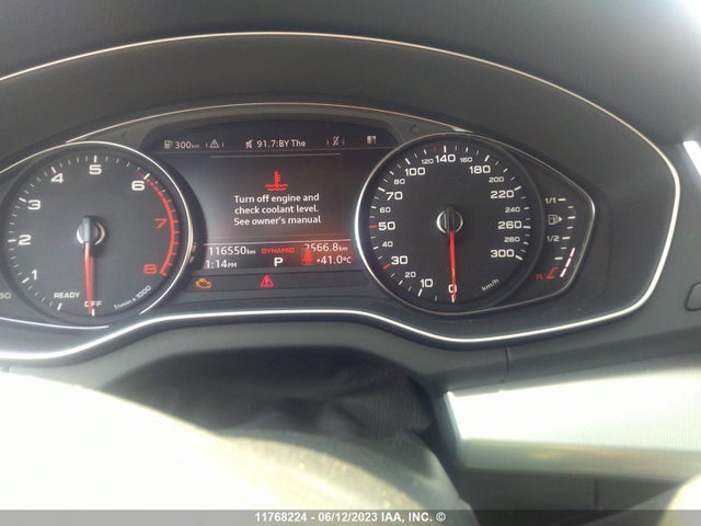 WA1BNAFY9K2055562 Audi Q5 Premium Plus