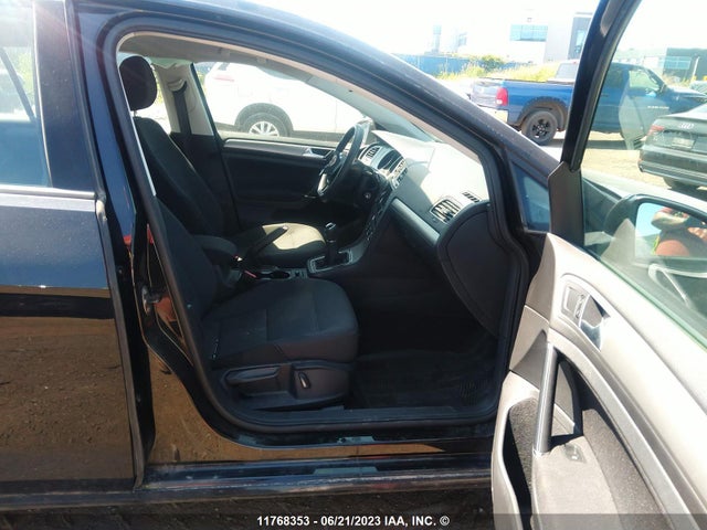 3VW117AU2FM004761 Volkswagen GOLF