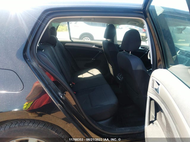 3VW117AU2FM004761 Volkswagen GOLF