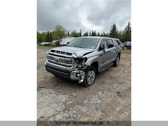 Toyota TUNDRA 2017 5TFDY5F15HX660464 Image 3