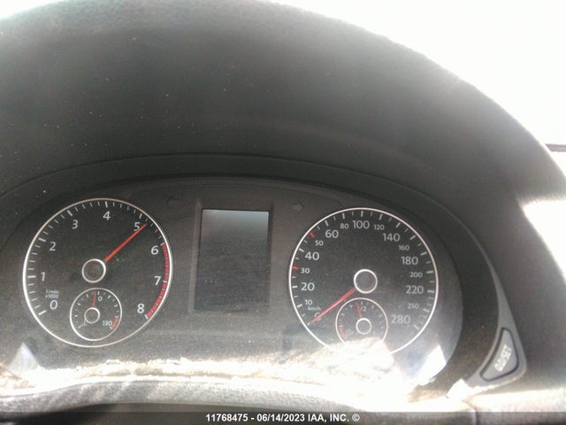 1VWCH7A32EC052062 Volkswagen PASSAT SEL