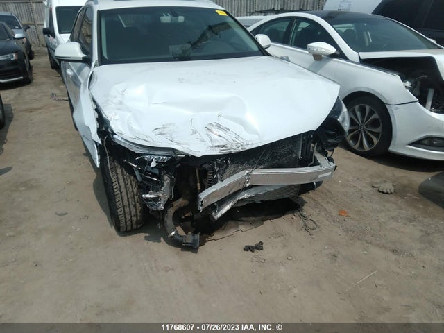 WA1GFCFS7GR000553 Audi Q3 Prestige