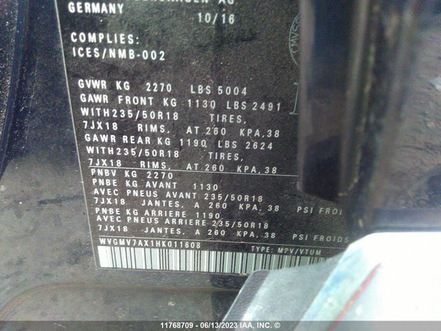 WVGMV7AX1HK011608 Volkswagen Tiguan Comfortline