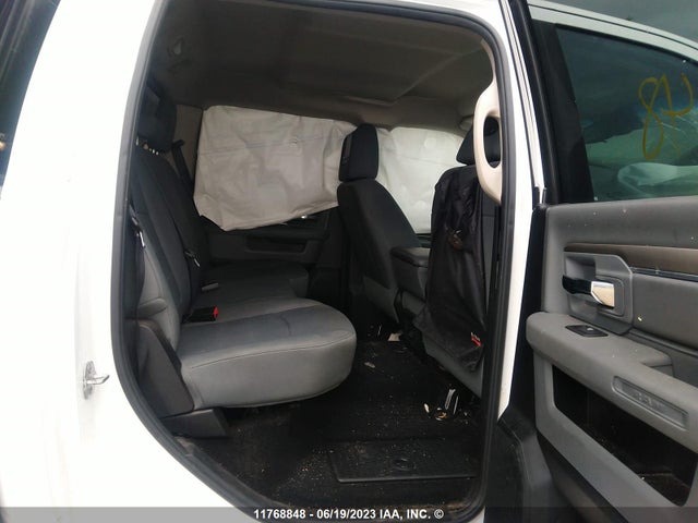 1C6RR7TT6ES360002 RAM 1500 Slt