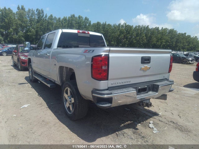 Chevrolet SILVERADO 2500HD 2016 1GC1KWE83GF178198 Image 3