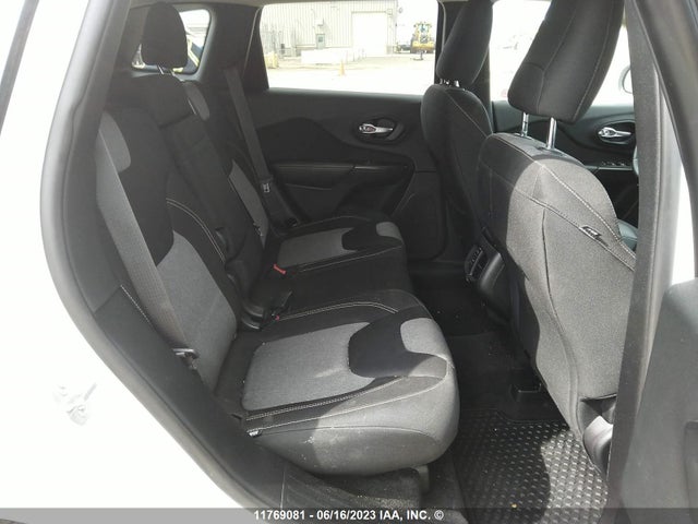 1C4PJLCS0EW123277 Jeep Cherokee