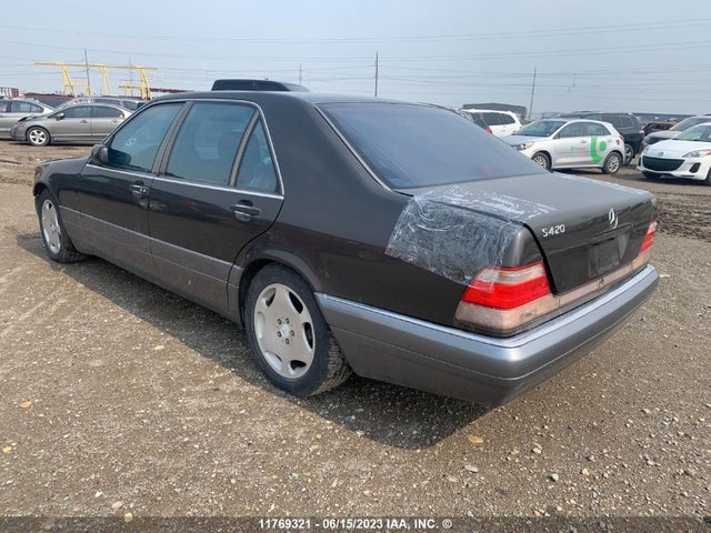 1997 MERCEDES-BENZ S 420 VIN: WDBGA43G4VA372095