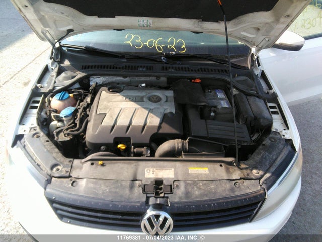 3VWDL7AJ5EM230451 Volkswagen JETTA TDI