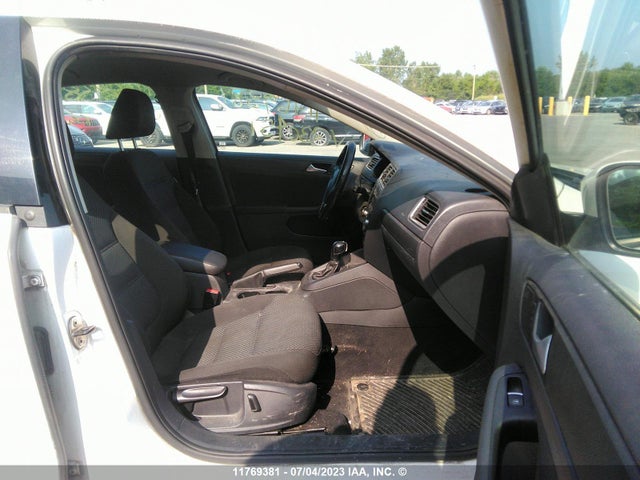 3VWDL7AJ5EM230451 Volkswagen JETTA TDI