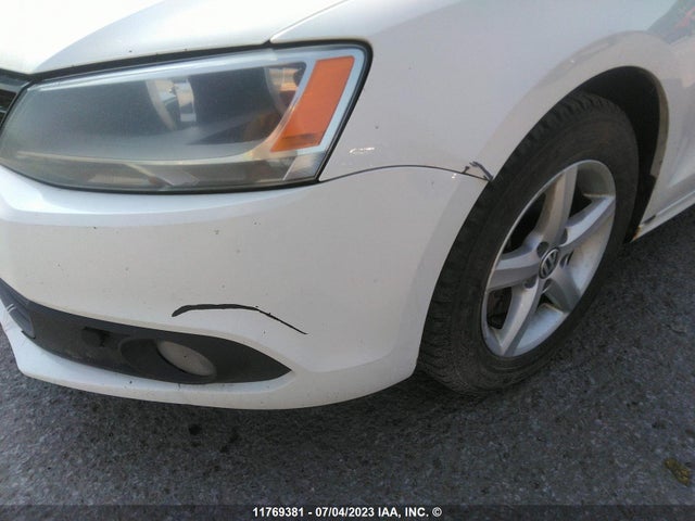 3VWDL7AJ5EM230451 Volkswagen JETTA TDI
