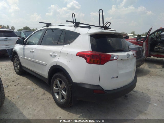 Toyota Rav4 Xle 2015 2T3RFREV5FW334088 Image 3