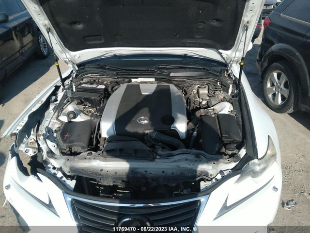 Lexus IS 350 2014 JTHCE1D28E5000319 Image 10