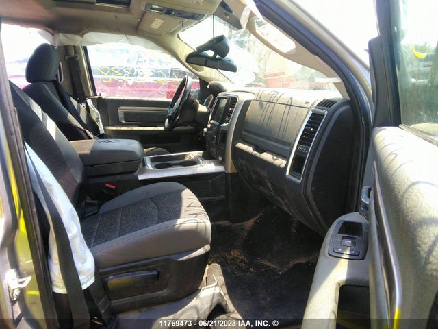 1C6RR7LT1KS636338 RAM 1500 Classic Slt