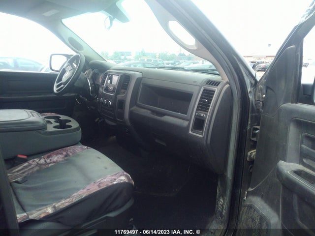 1C6RR7FT1ES135708 RAM 1500 St