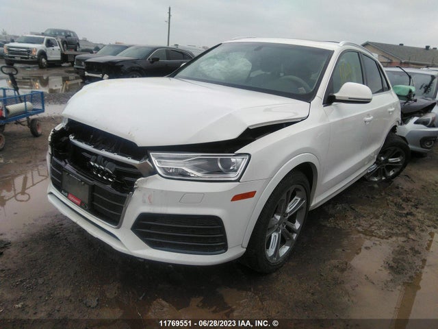 WA1JCCFS7JR015284 Audi Q3 Premium Plus