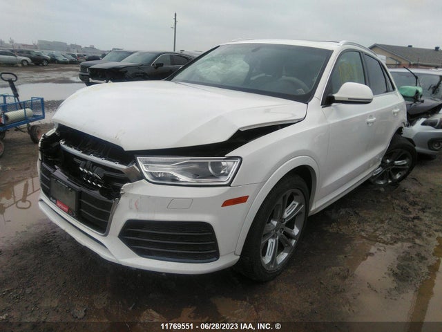 WA1JCCFS7JR015284 Audi Q3 Premium Plus