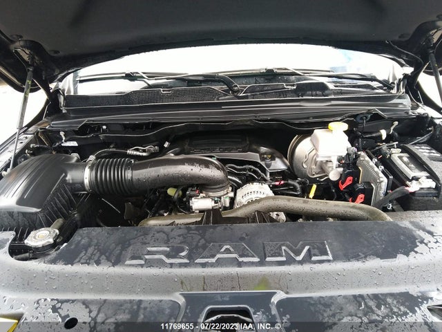 1C6SRFVT2NN105807 RAM 1500 Sport