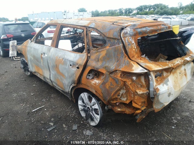 1C4PJMAB8FW735740 Jeep Cherokee