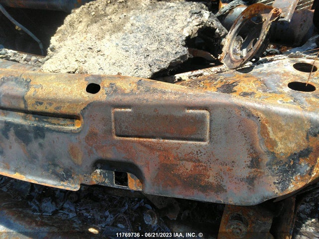 1C4PJMAB8FW735740 Jeep Cherokee