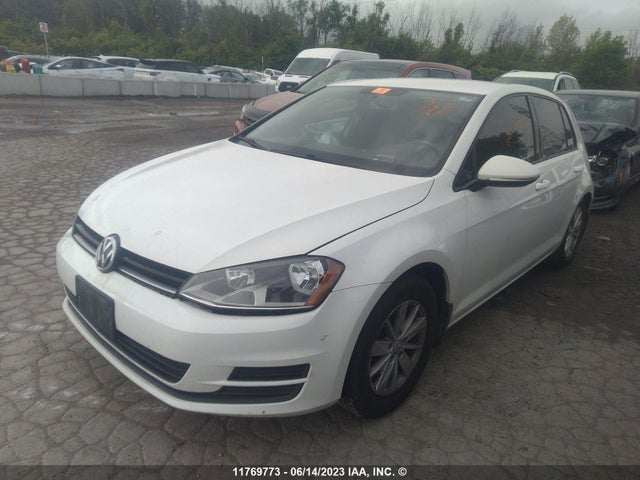 3VW217AU8FM051653 Volkswagen GOLF