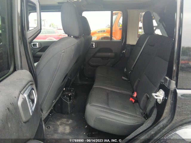 1C4HJXEN7MW533530 Jeep Wrangler Unlimited Sahara