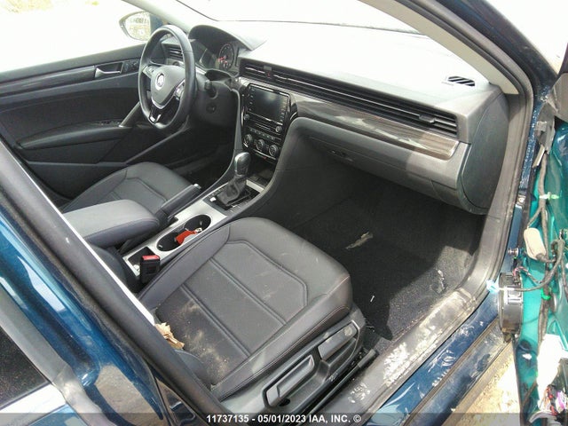 1VWUA7A30LC003996 Volkswagen Passat Highline